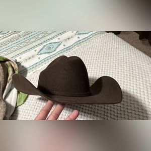 73/8 brown twister hat